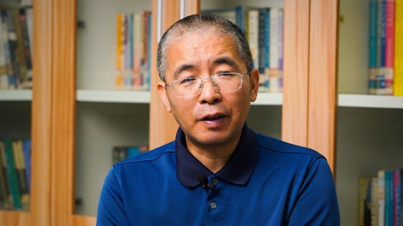 5年300万字！重大老师坚守诗人与匠人的翻译初心