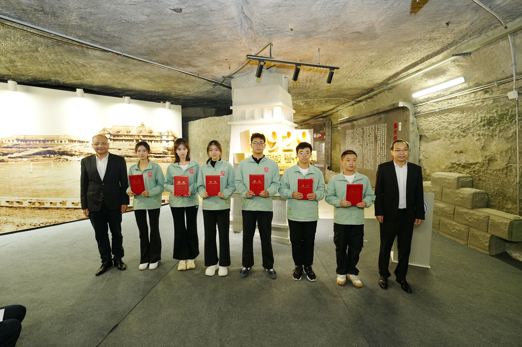 微信图片_20251021102336_39_151_副本.jpg