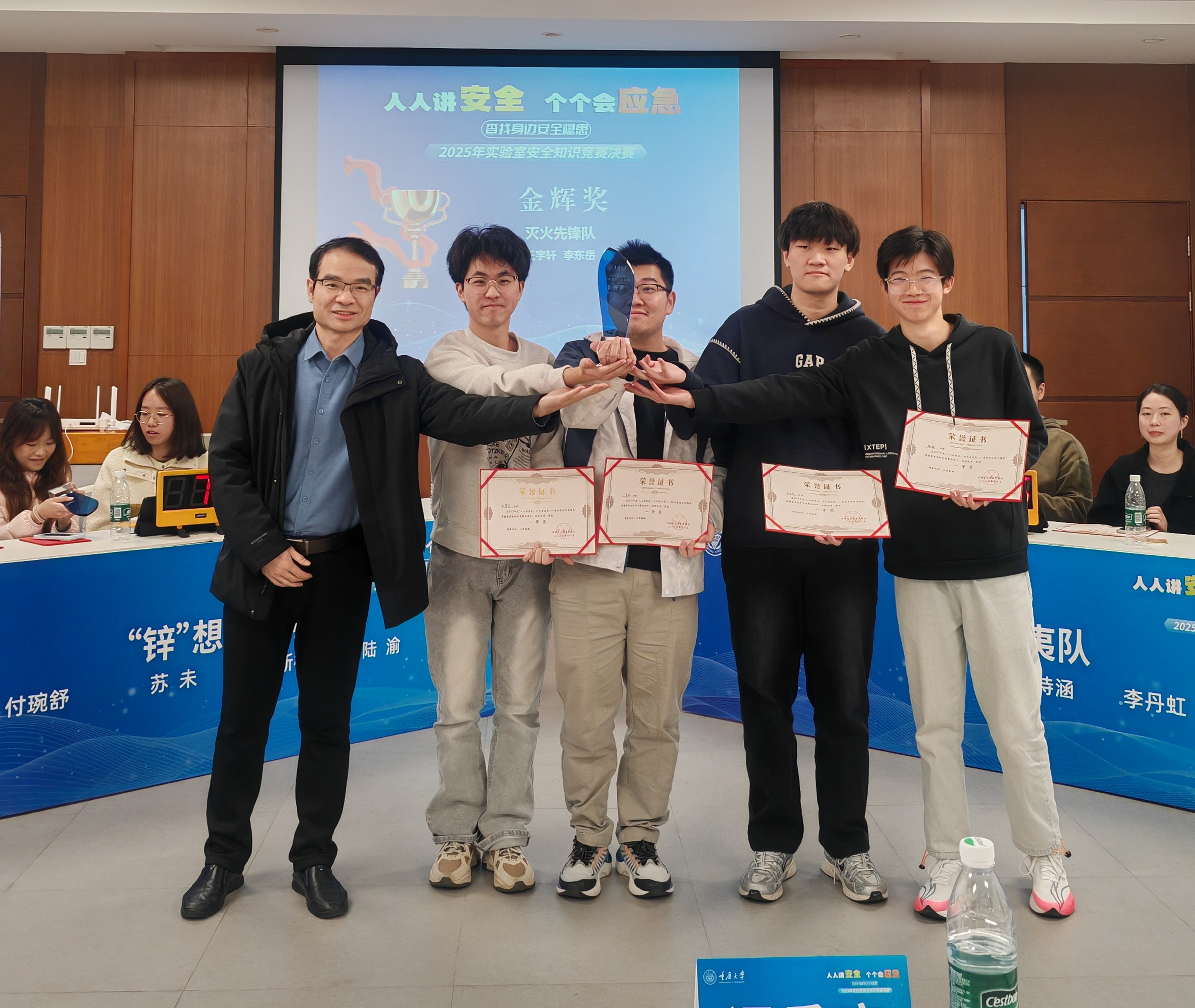 1763710944222812.jpg 2.jpg