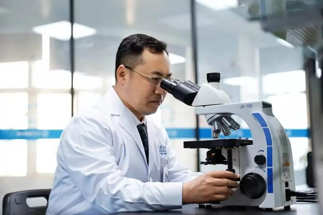 重大教授获新重庆贡献奖提名奖！