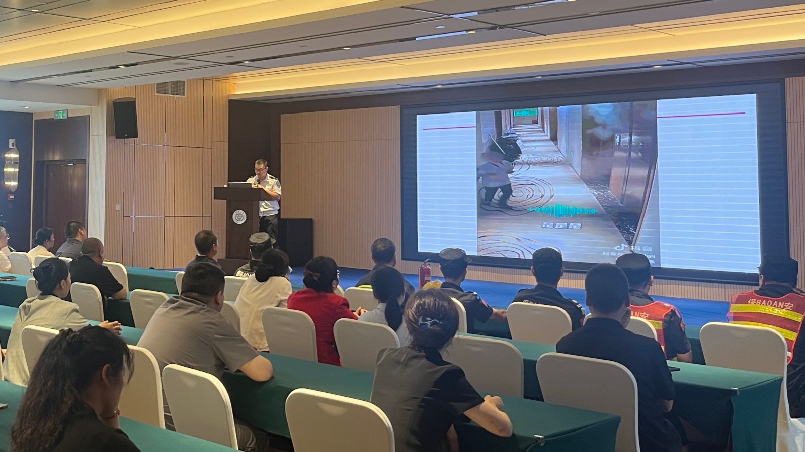 20260704科苑酒店公司开展消防安全培训演练新闻稿01_1.jpg