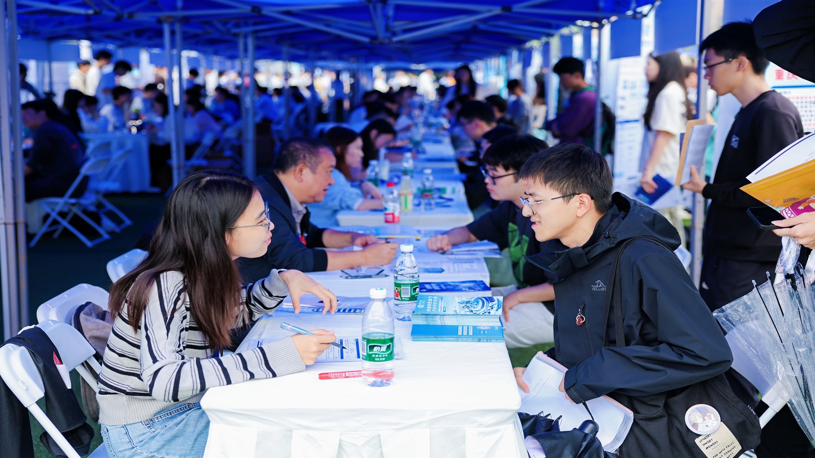 20201015-重庆大学2027届毕业生秋季大型双选活动 (2).jpg