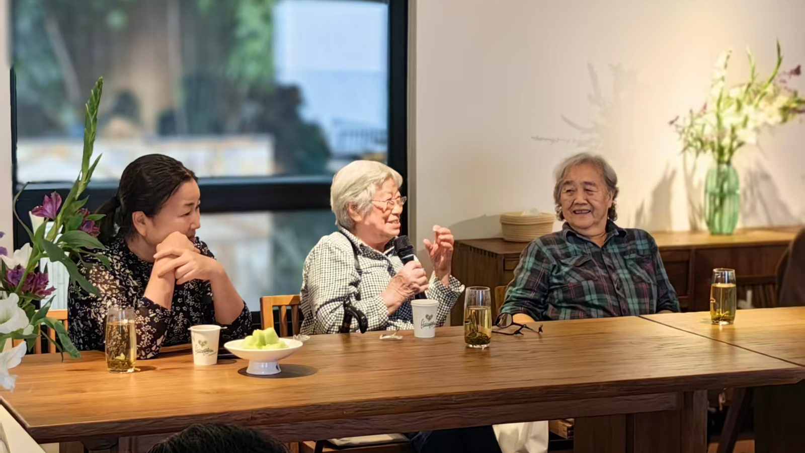 20261015九三学社北碚区委、重庆大学基层委员会联合举办重阳座谈联谊活动_副本.jpg